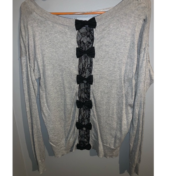 Lauren Conrad sweater w/ lace detail - Picture 4 of 5